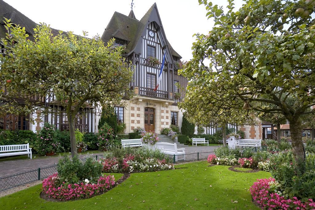 Mercure Deauville Centre Dış mekan fotoğraf
